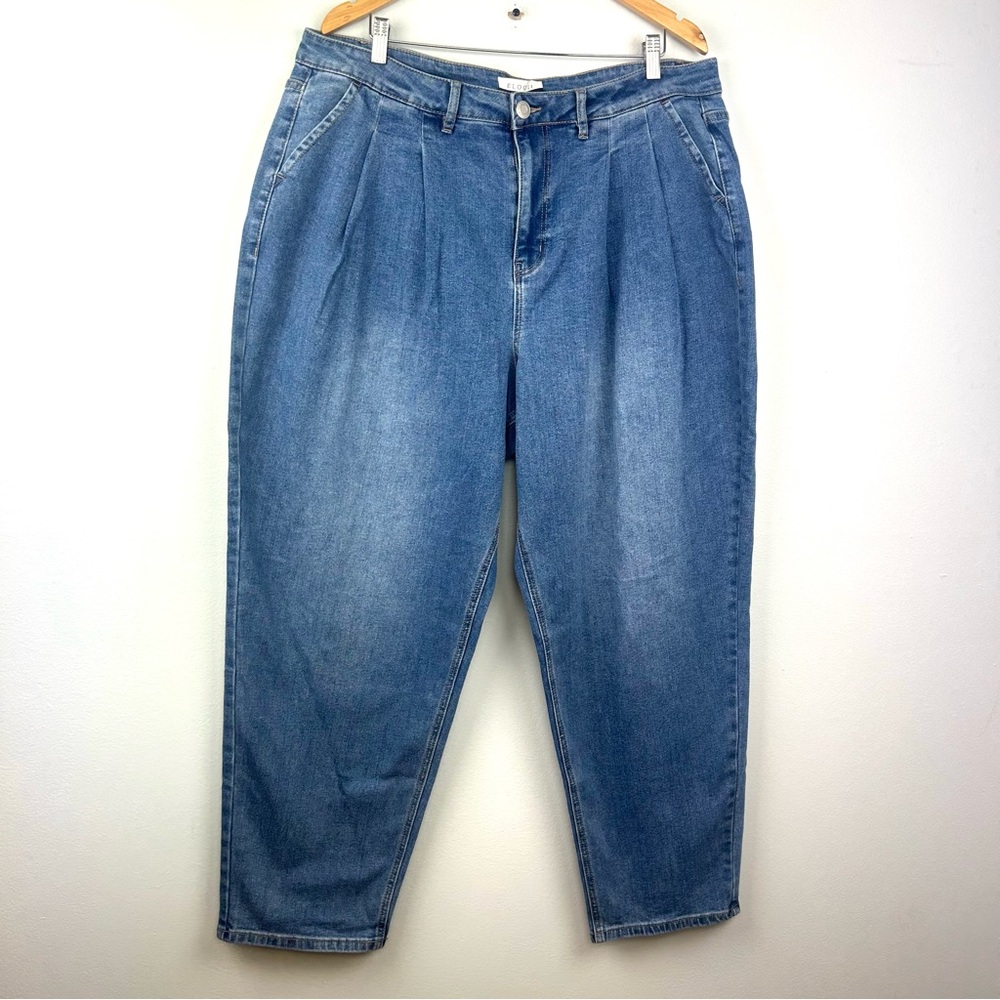 NWT Eloquii elements carrot leg high rise jeans  16 mid wash pleated details